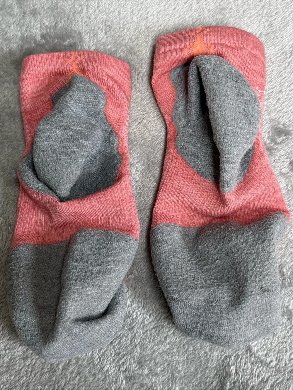 Smartwool Women’s Coral Gray Merino Wool Hiking Ankle Socks Outdoor